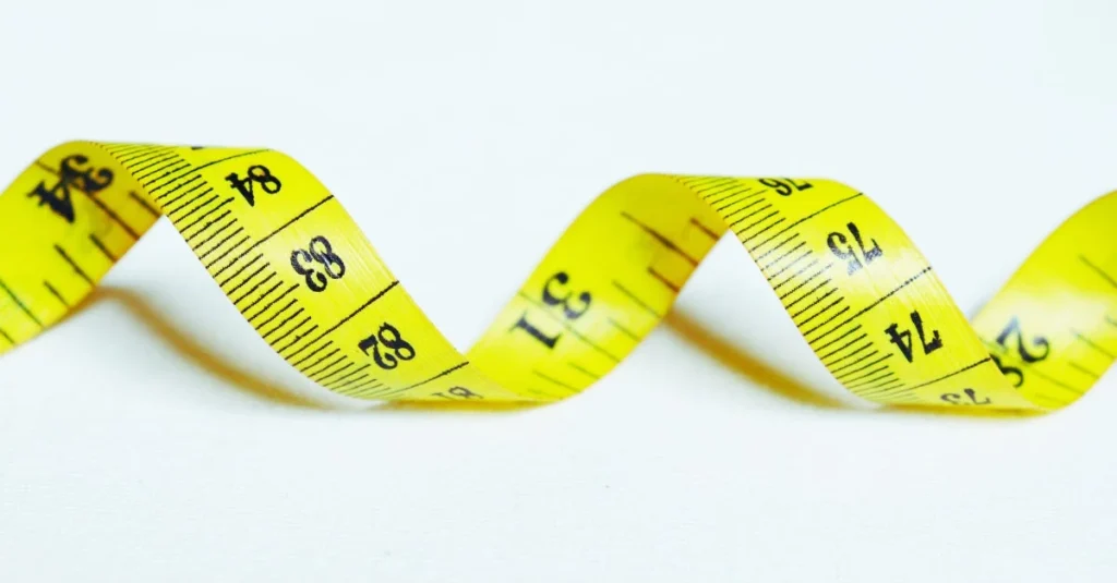 How to track fitness progress with a measuring tape to monitor body measurements after 30
